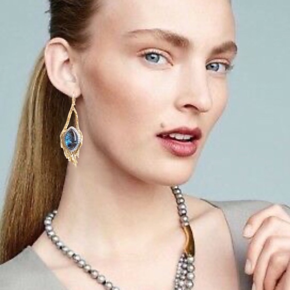 ALEXIS BITTAR • Maldivian Nested Feather Earrings - Picture 2 of 6